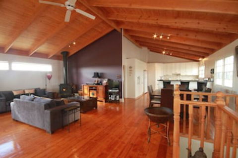 Pelican Sands Bed & Breakfast - Accommodation Guide 0