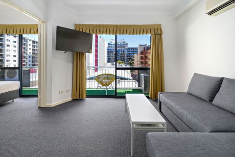 Perth City Lux Apartments - Accommodation Asia 5