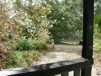 Beedelup House Cottages - Accommodation Asia 6