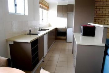 Coastal Comfort Motel - Accommodation Guide 5