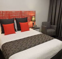 Golden Chain Tower Motor Inn