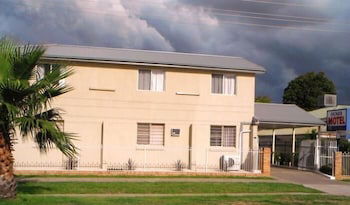 Bondi Motel - Accommodation Guide 2