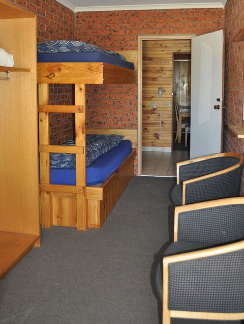 Merrijig Motor Inn Resort - Accommodation Asia 3