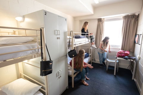 Melbourne Metro YHA - Hostel - Accommodation Asia 6