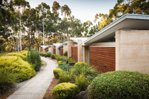 Gilgara Retreat - Accommodation Asia 3