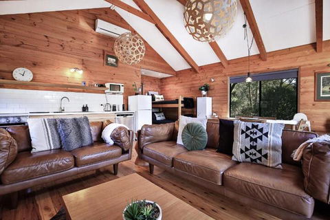 Kangaroo Valley Timber Cabin - Accommodation Guide 3