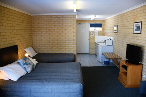 Kalbarri Seafront Villas - Accommodation Asia 5
