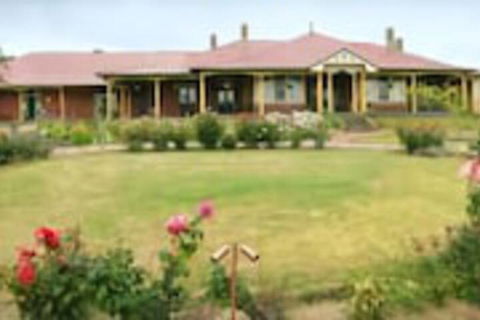 Orana House - Accommodation Asia 4