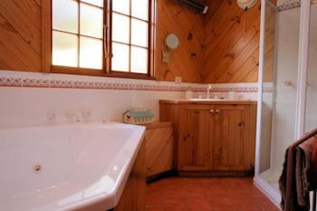 Otago Cottage - Accommodation Guide 5