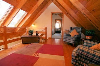 Otago Cottage - Accommodation Guide 1