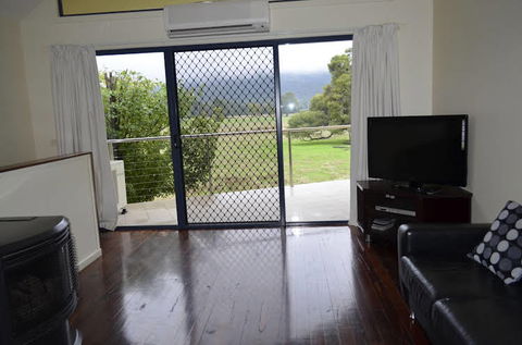 Halls Gap Escape - Accommodation Guide 1