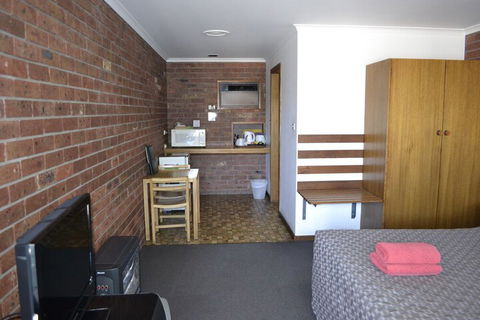 Kardinia Park Motel - Accommodation Asia 5