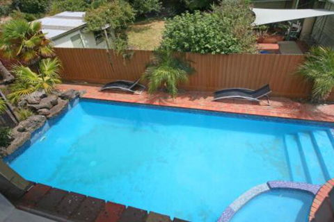 Frankston B & B - Accommodation Asia 2
