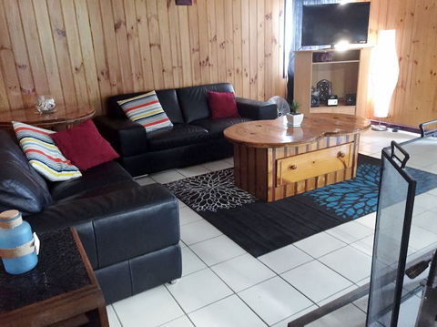 Rustic Retreat Esperance - Accommodation Asia 1