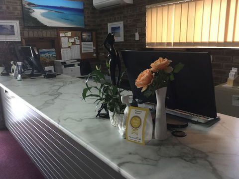 Bayview Motel - Accommodation Guide 1