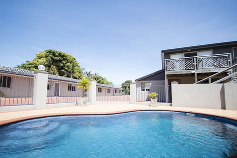Archipelago Apartments - Accommodation Asia 3