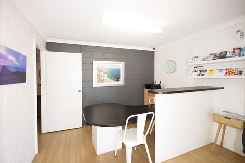 Archipelago Apartments - Accommodation Asia 4