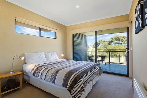 Saltwater Apartments - Accommodation Asia 3
