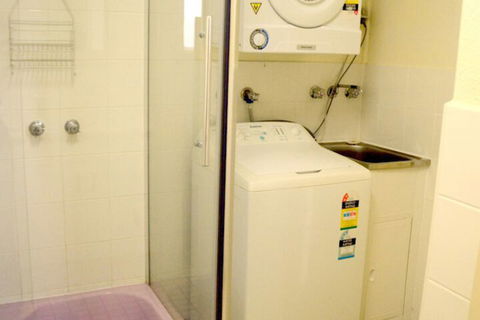 Hibiscus Heights - Accommodation Guide 6