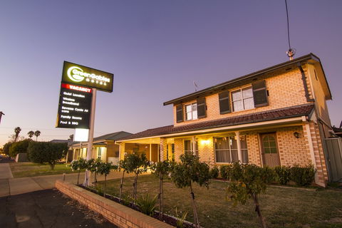 Green Gables Motel - Accommodation Asia 1