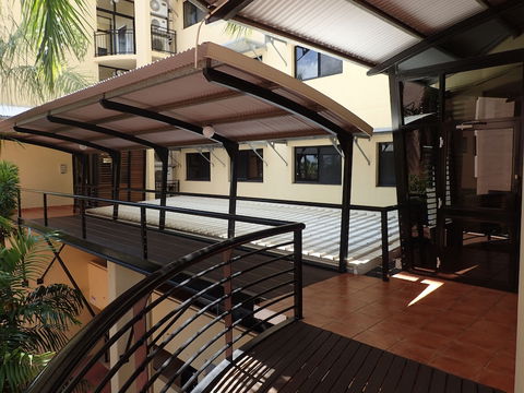 Darwin Deluxe Apartments - Accommodation Guide 1