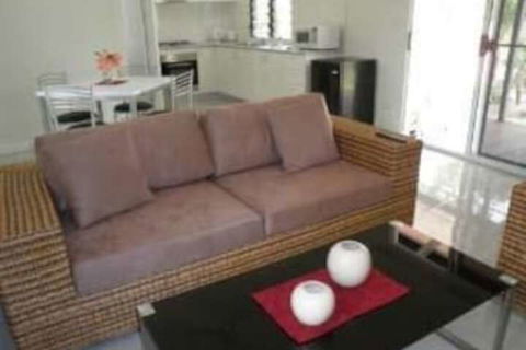 Chalets On Woodlands - Accommodation Guide 2