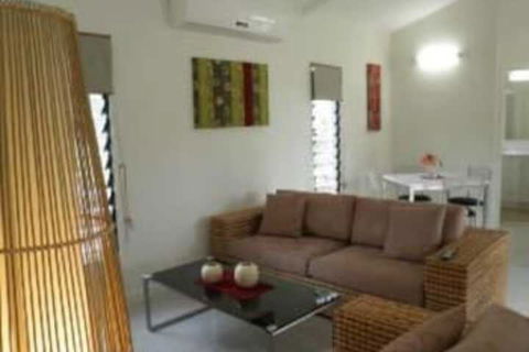 Chalets On Woodlands - Accommodation Guide 5