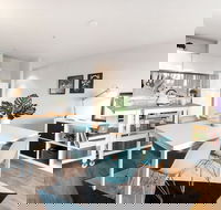 Roomerang at Neo 17