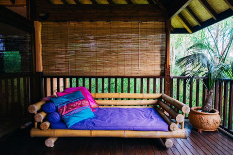 Riveresque - Accommodation Guide 3