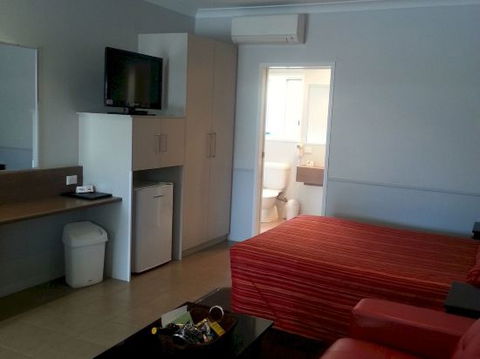 Mas Country Roma Inland Motor Inn - Accommodation Asia 6