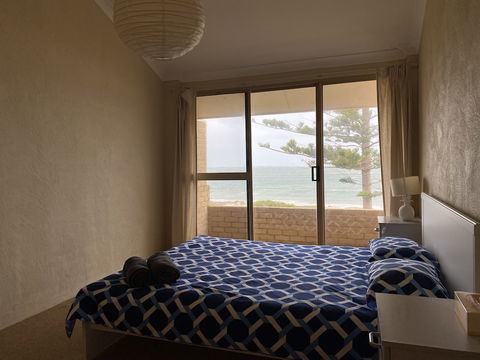 Lands Edge - Accommodation Asia 4
