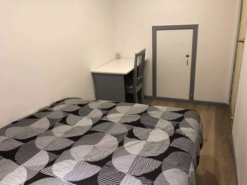 Auburn Garden House - Accommodation Guide 4
