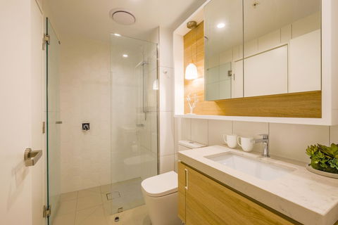 Homely Apartment At Woolloongabba - Accommodation Asia 6