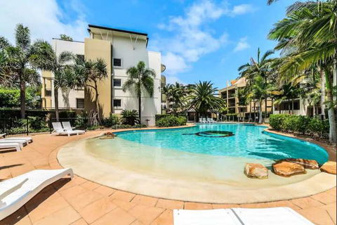 Gold Coast Apartment At Sandcastles On Broadwater - Accommodation China 2