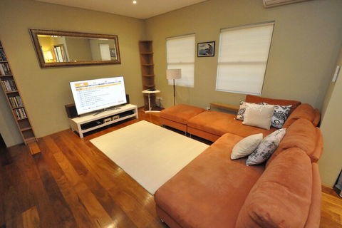 Glebe Fully Furnished 1 BDR Apart 47 ROS - Accommodation Asia 4