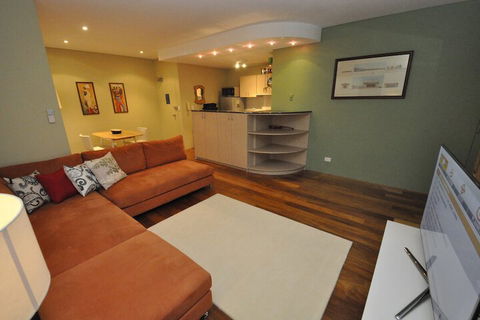 Glebe Fully Furnished 1 BDR Apart 47 ROS - Accommodation Asia 3