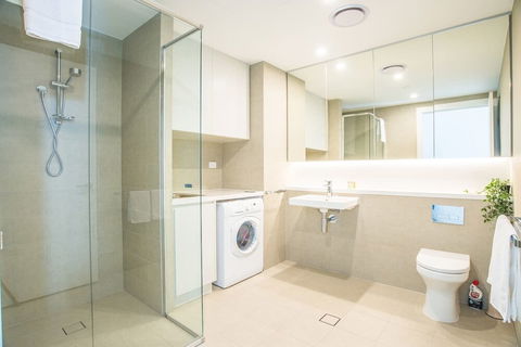 Stunning View Apartment - Accommodation Guide 6
