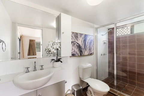 City Stadium Apartment On The Riverfront - Accommodation Asia 3