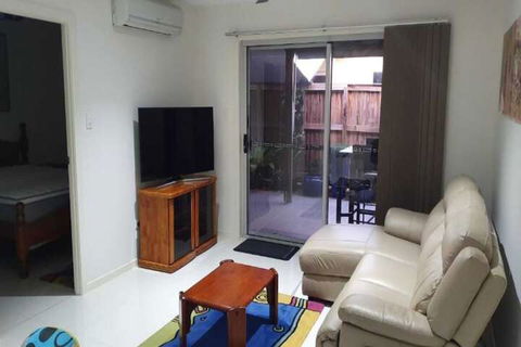 1 BDR Sea Side Guesthouse - Accommodation Guide 4