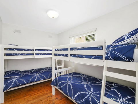 Avoca Beach Haven 5 / 161 Avoca Drive Avoca Beach - Accommodation Guide 2