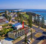 Seaspray 3 straight across the road from Main Beach Yamba - Accommodation Asia