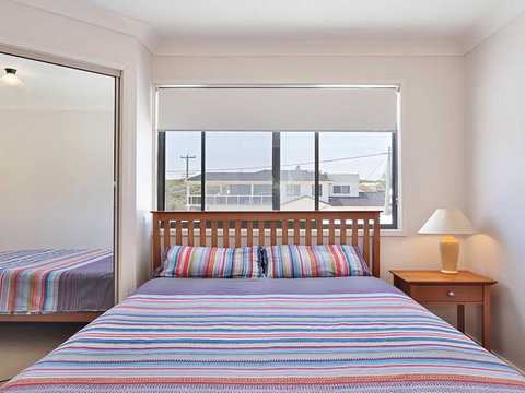 Ocean Views 4 Ocean Street Air Conditioned Luxury With Beautiful Ocean Views - Accommodation Guide 1