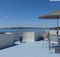 4 The Point 5 7 Mitchell Street Stunnning water views with air conditioning - Accommodation Asia