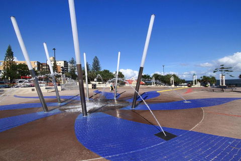 Levuka Unit 4 14 Moreton Pde. Kings Beach - Accommodation Asia 5
