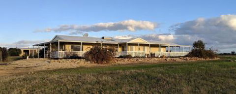 A Better Life Animal Sanctuary FarmStay Private Two Bedrooms Lounge Room & Bathroom & Toilet Shared Kitchen - Accommodation Asia 0