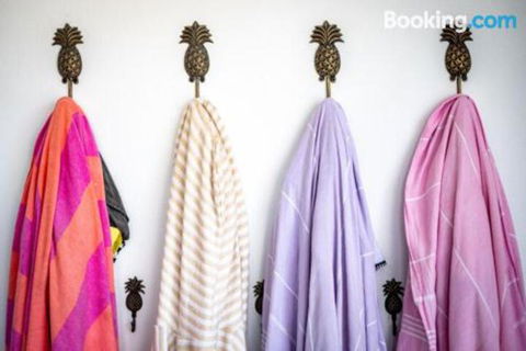 Beauty On Booker Bay - Accommodation Asia 4