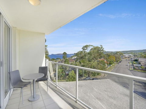 Hinterland Luxury 1 Bedroom Hinterland View Apt - Accommodation Asia 5