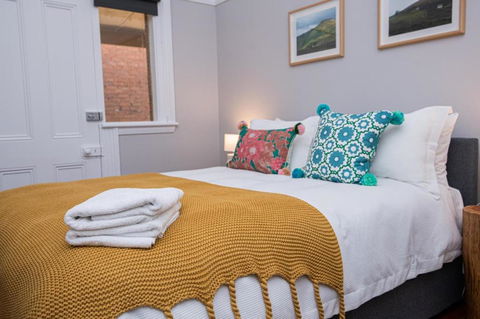 The Byng House Grand & Central Entertain 12 - Accommodation Asia 4