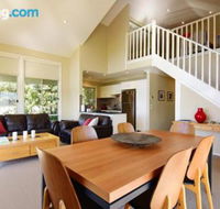 Hillcrest Spectacular views - Accommodation Guide