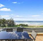 Aqua Shores Award Winning Apartment - Accommodation Asia